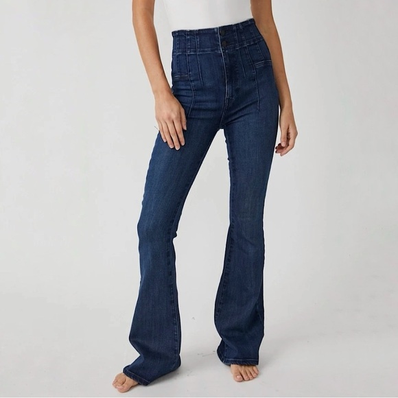 Free People We The Free Jayde Flare High Waist Stretch Denim Jeans Night Sky 32 - Picture 2 of 16